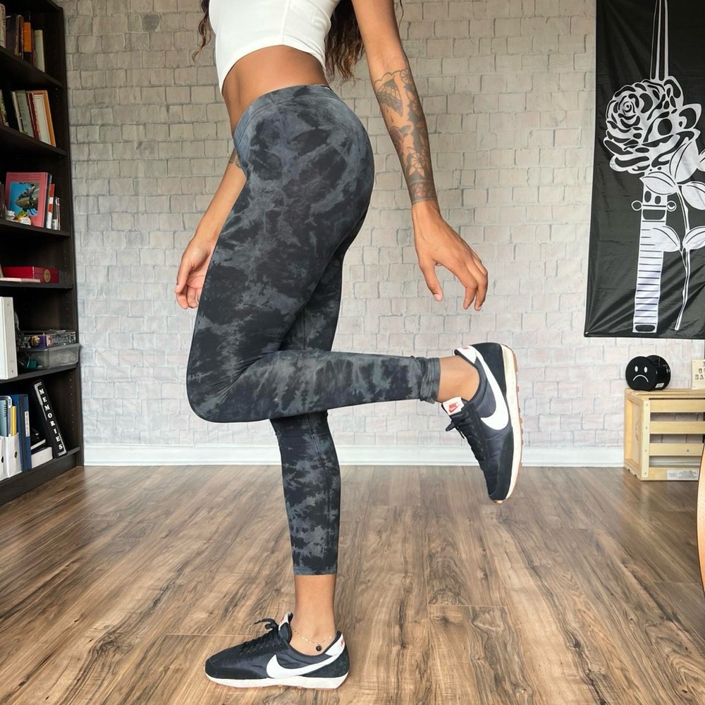 Anm 
Tie Dye Leggings